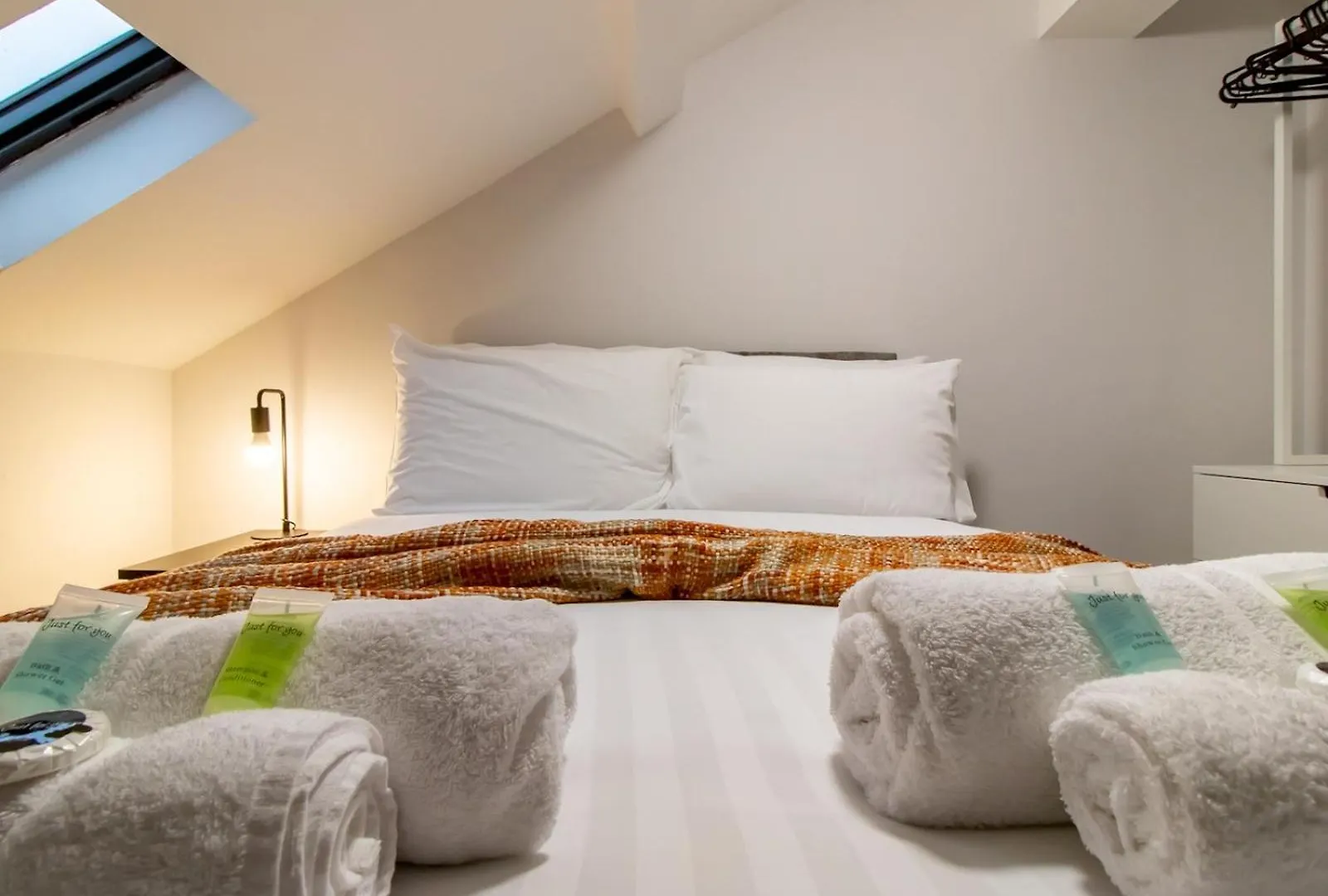 Apartment Stylish Maisonette Newcastle Pass The Keys