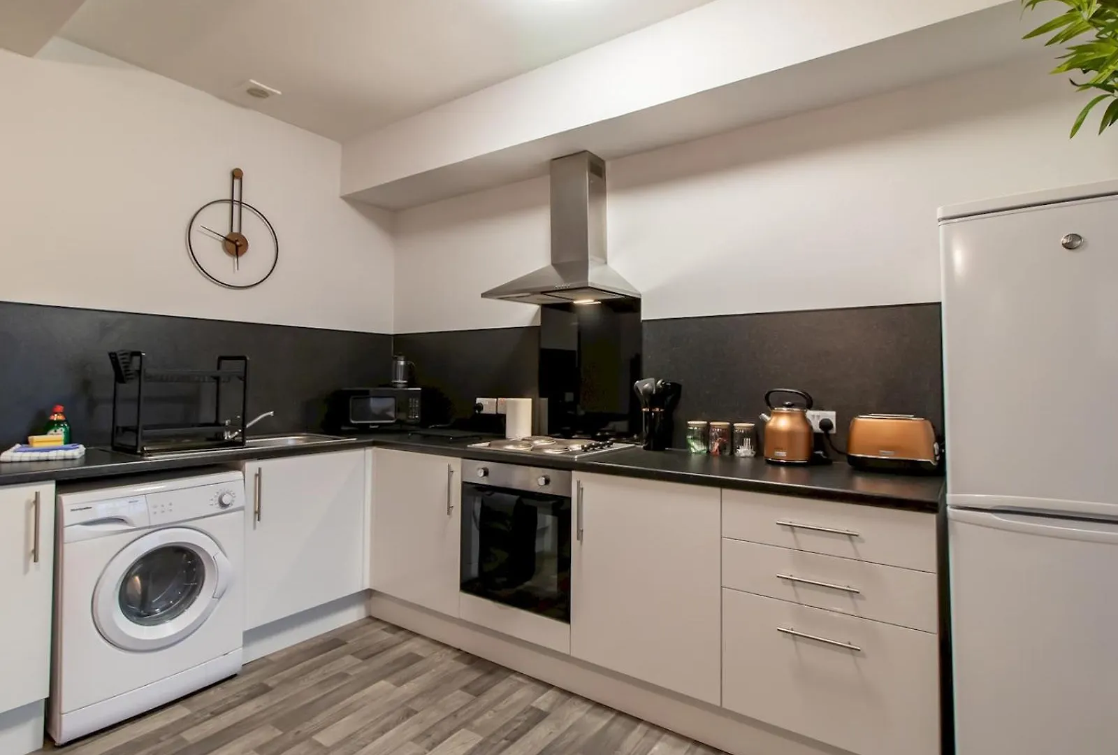 Apartment Stylish Maisonette Newcastle Pass The Keys